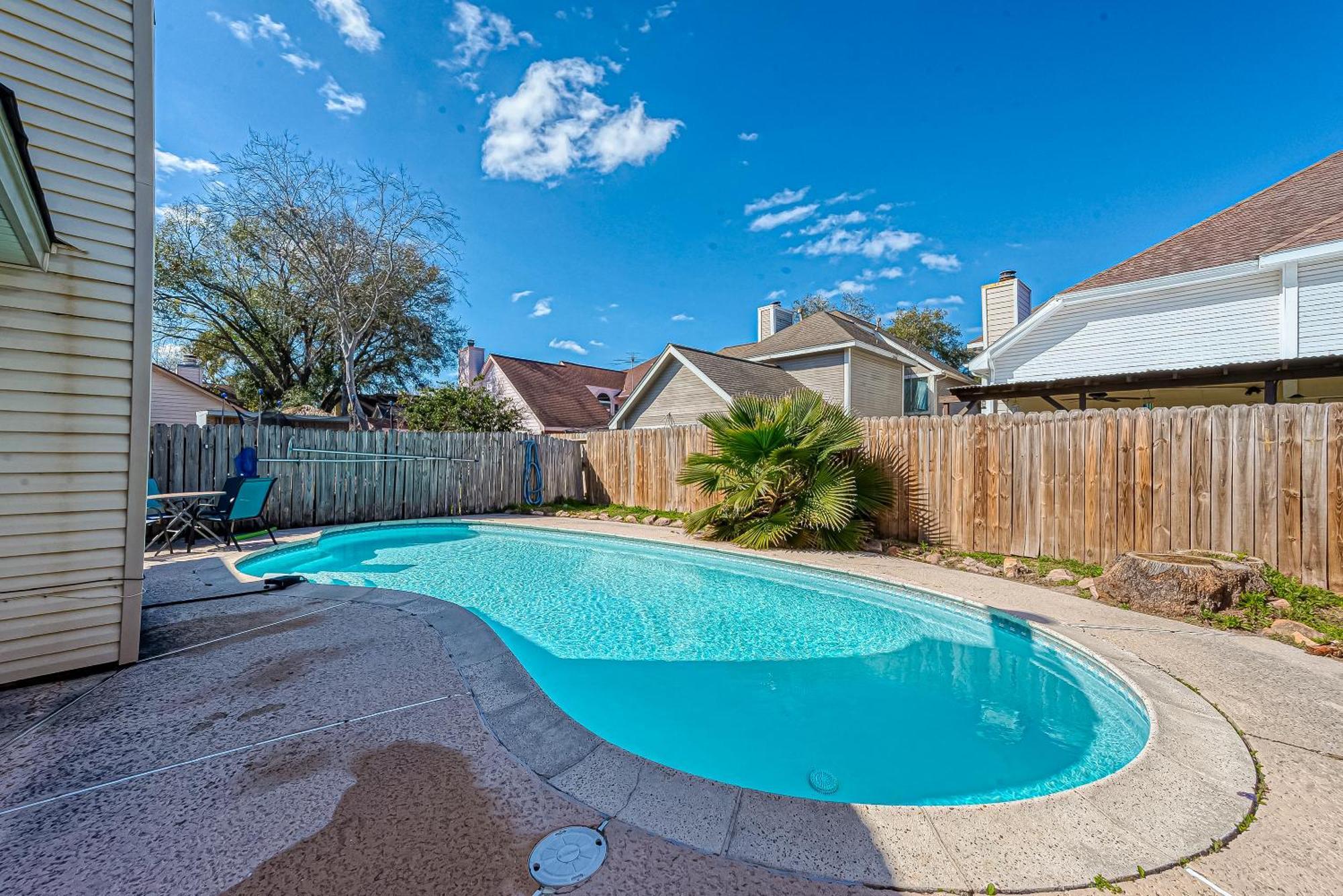 Beat The Heat In Katy Tx - Arcade Room & Pool ヒューストン エクステリア 写真